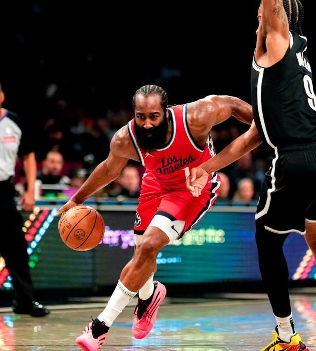 B体育体育网址-篮网战胜活塞,稳步走向胜利