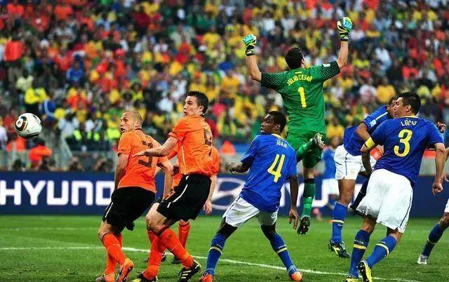 B体育体育课程-包含意大利客场擒下波黑,小组领先优势大增的词条