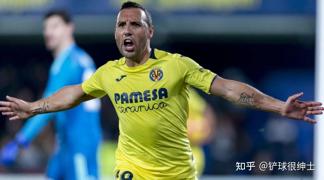B体育体育官方-比利亚雷亚尔后卫冷酷铲球解围