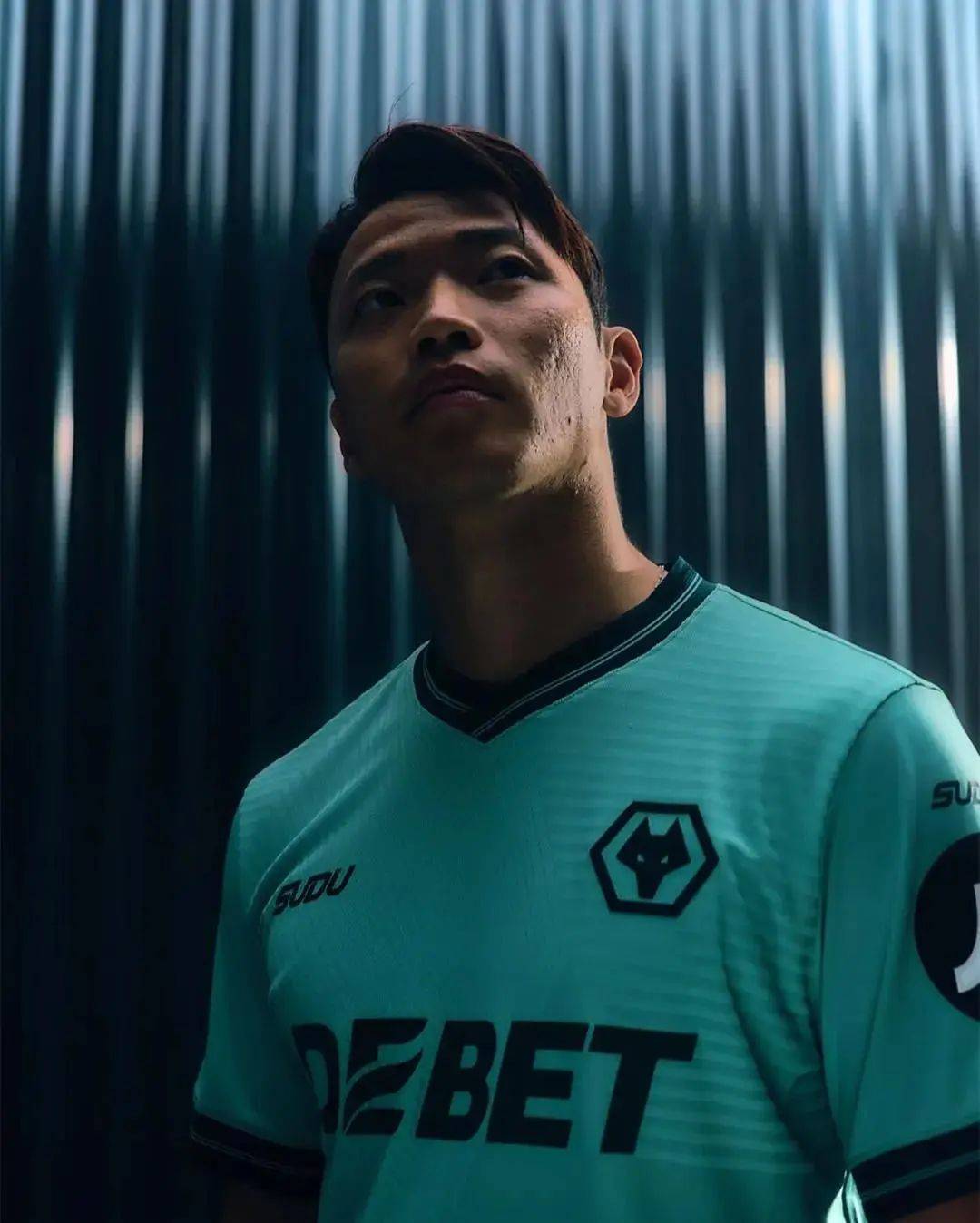 狼队客场挫败,连续不胜令人堪忧 狼队客场挫败,连续不胜令人堪忧