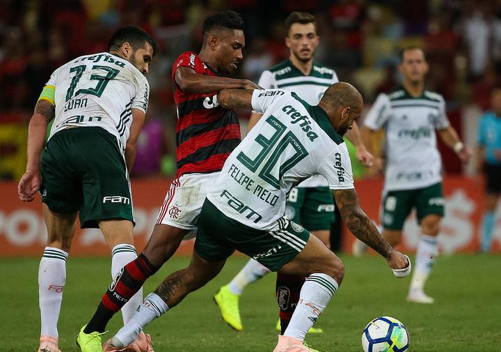 西班牙横扫捷克，锁定小组赛资格