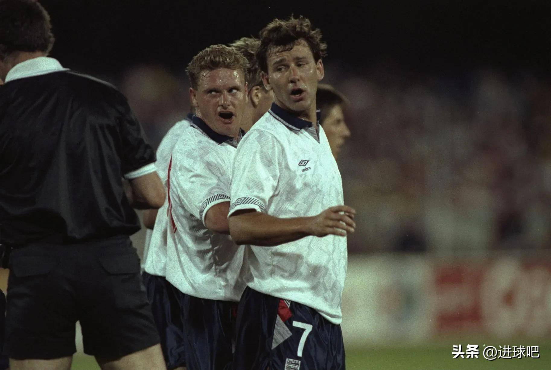 B体育体育网址-英格兰后防雄心勃勃,雄霸半决赛的简单介绍