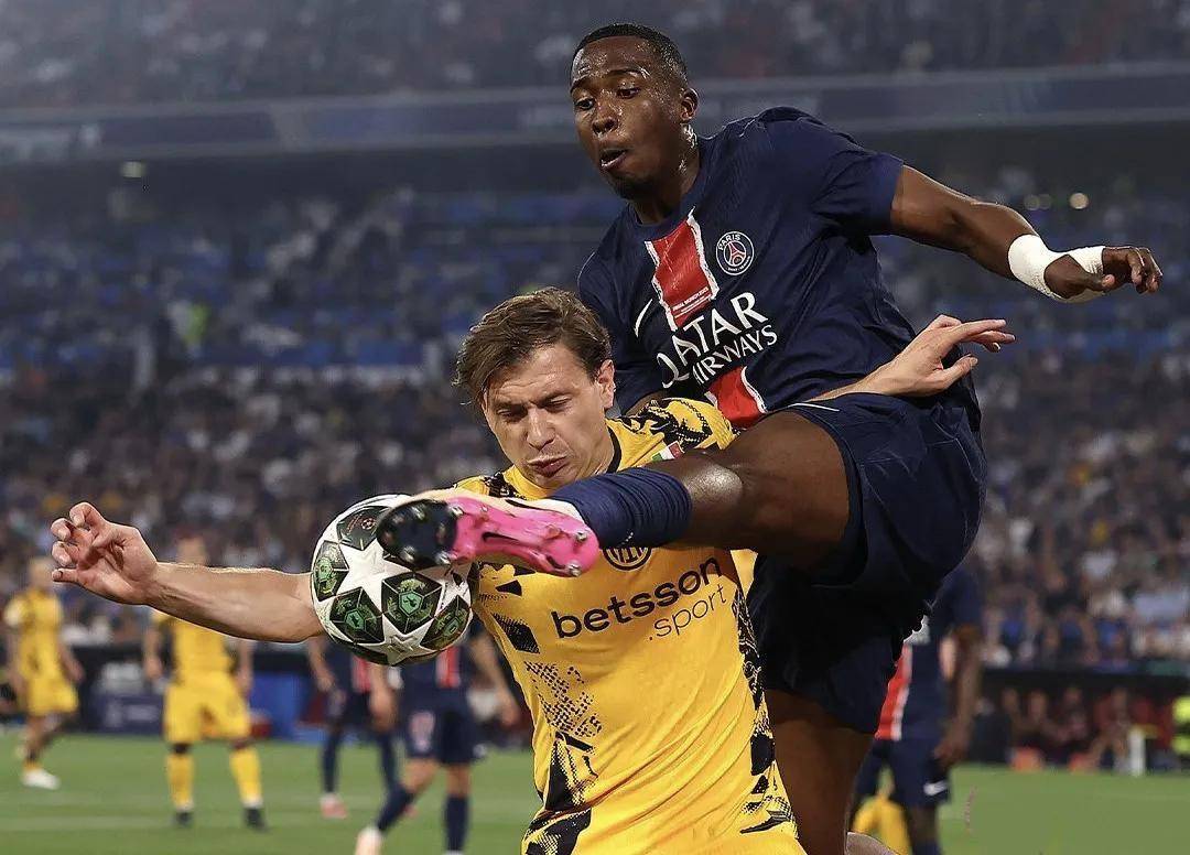 巴黎圣日耳曼豪取四连胜，赢得球迷点赞