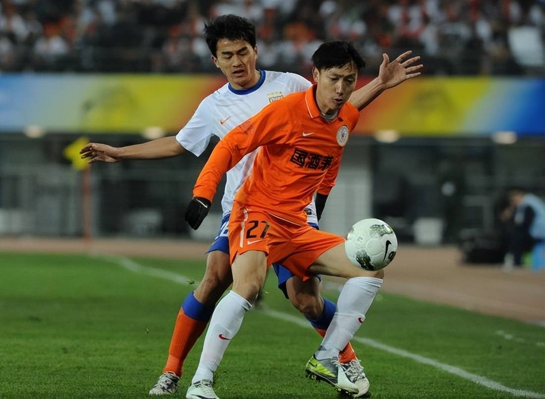 B体育体育娱乐-关于实力见长:中超联赛中球队在场上展现出色,成为亮点的信息