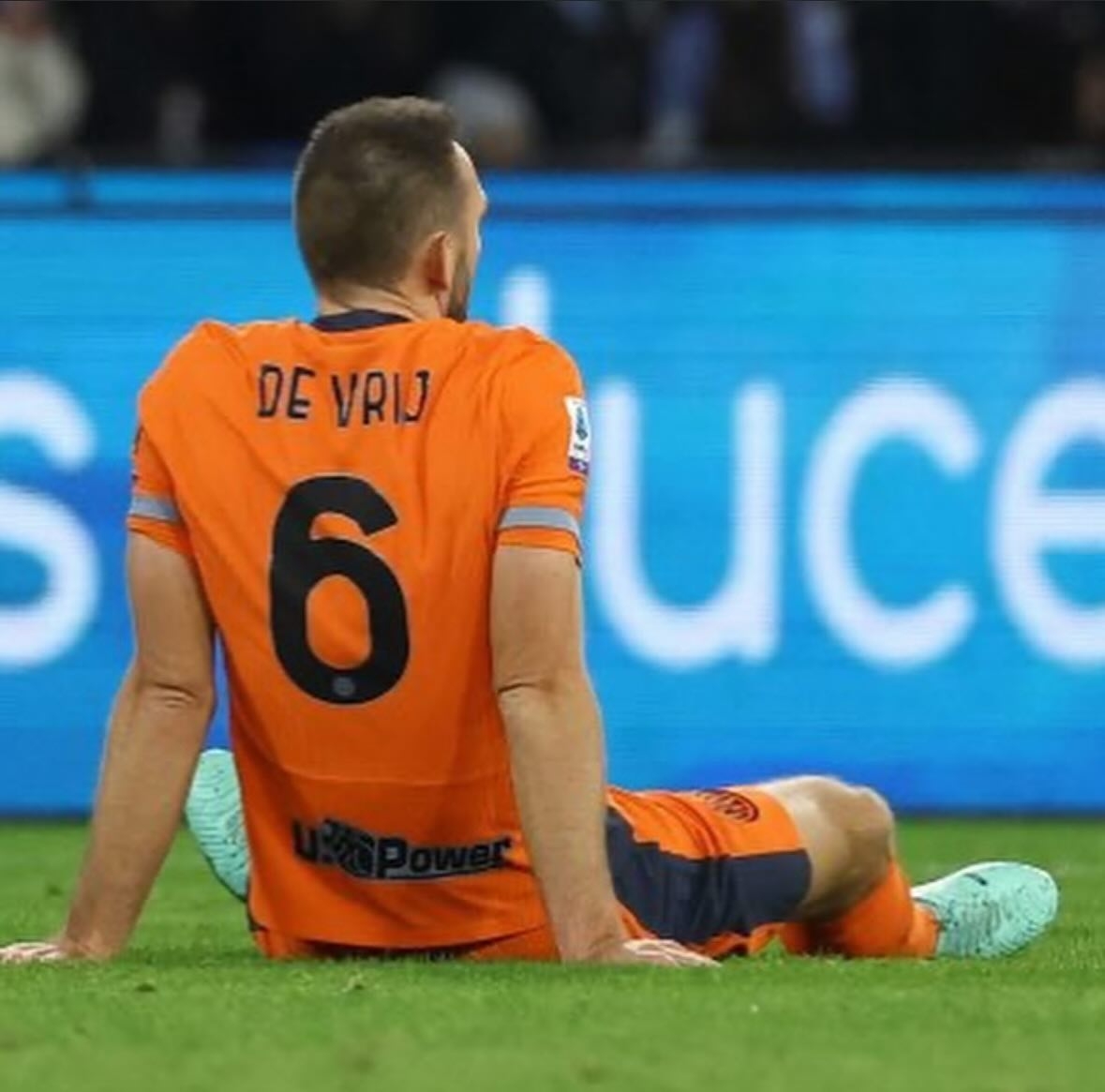 B体育体育教练-乌迪内斯前锋赛季报销，伤情严重的简单介绍